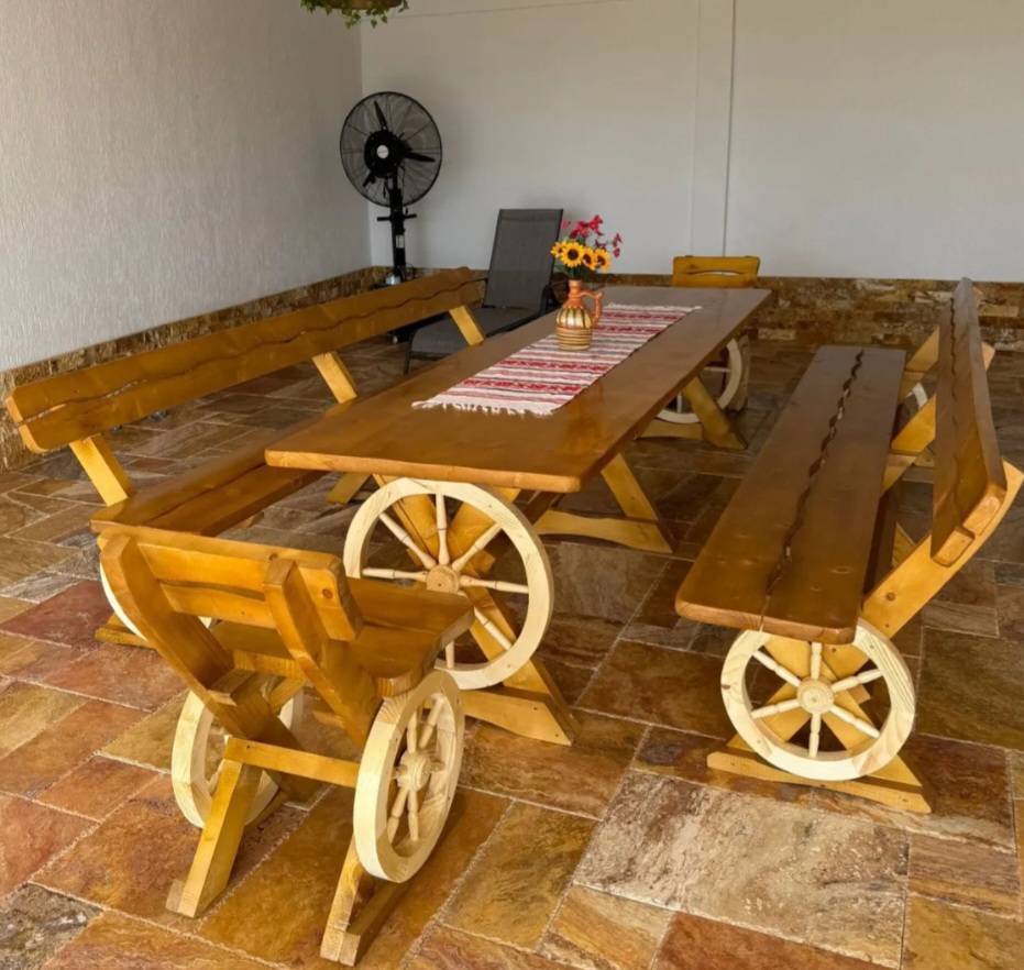 Set masă model roată pentru 12 persoane