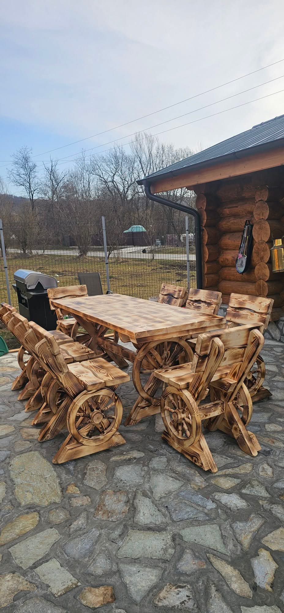 Set masă model roată cu 8 scaune
