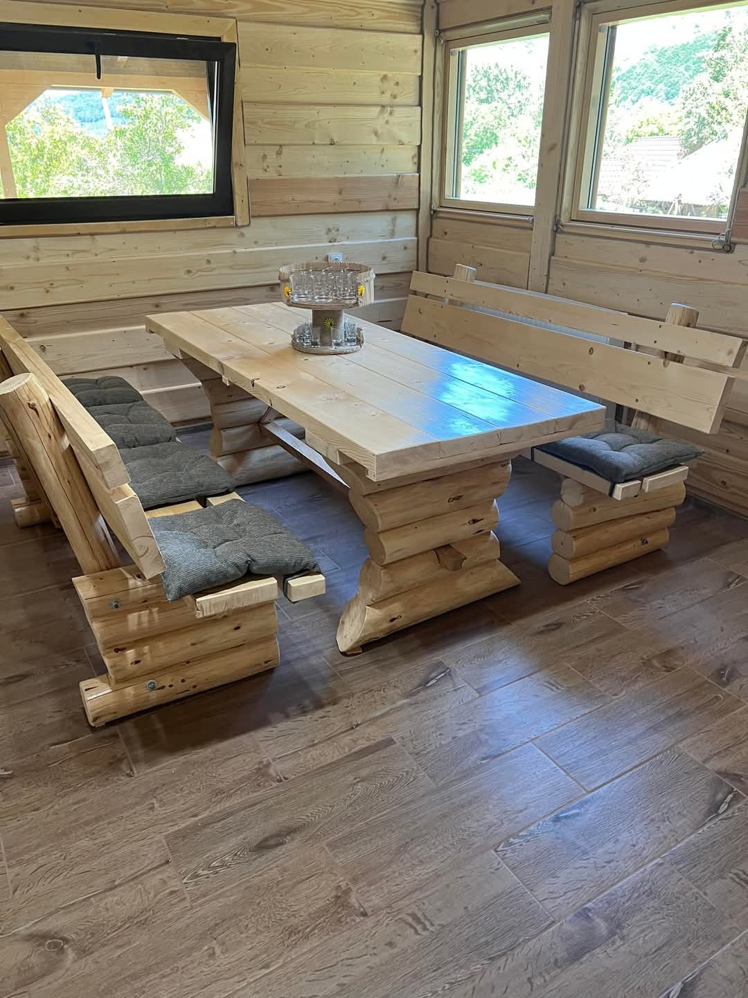 Set rustic din lemn masiv cu 2 băncuțe 200 cm