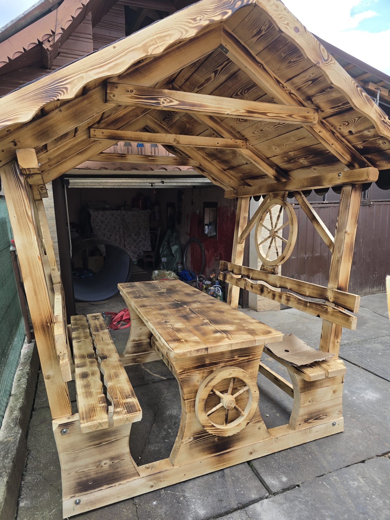 Foișor rustic model roată 150 cm