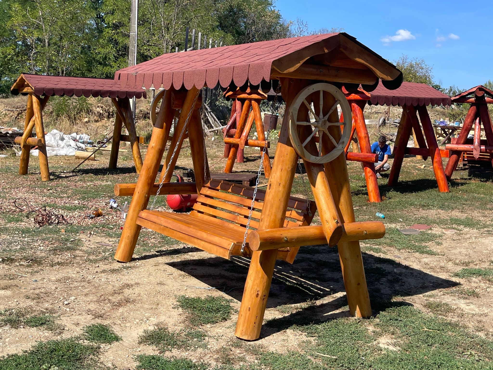 Balansoar leagăn rustic din lemn masiv