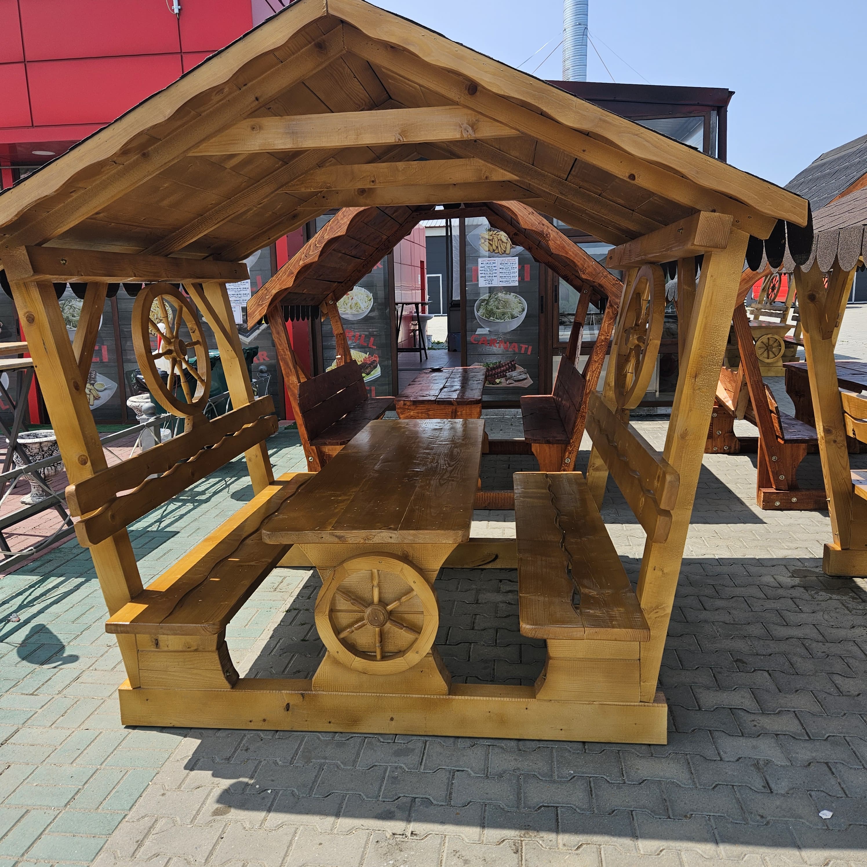 Foișor rustic model roată 300 cm